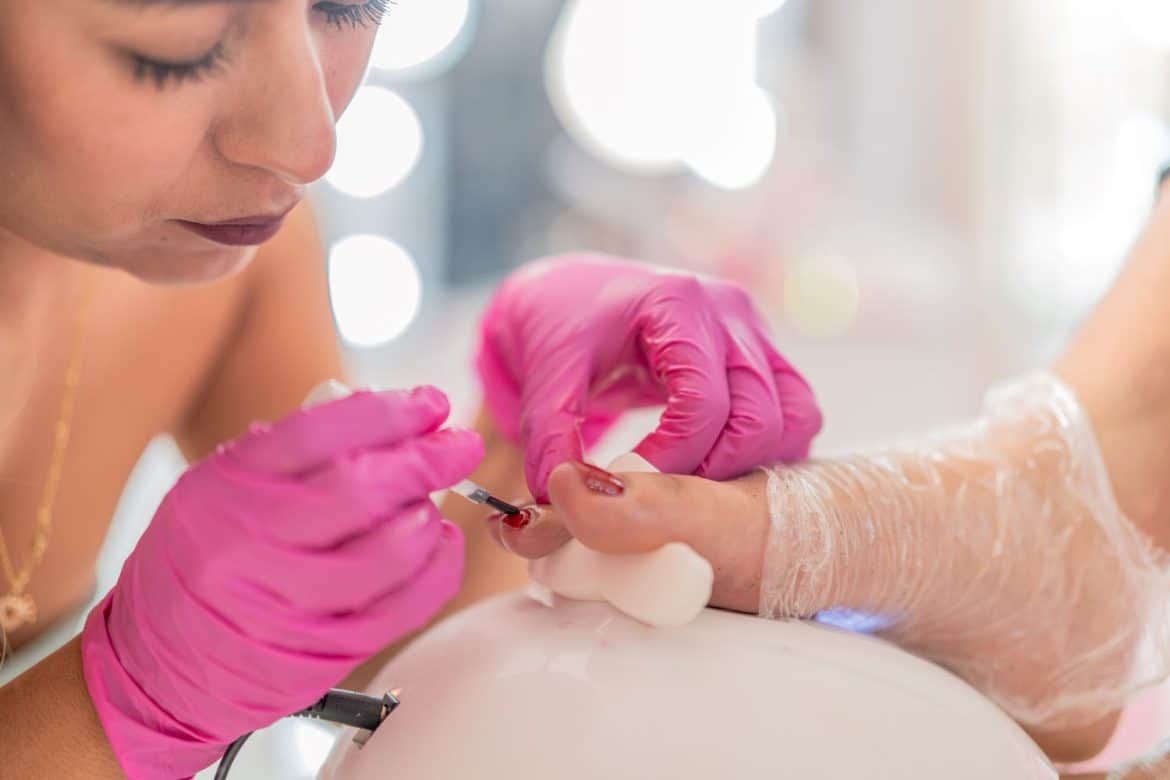 Manicure salon near me : Where Style Meets Creativity